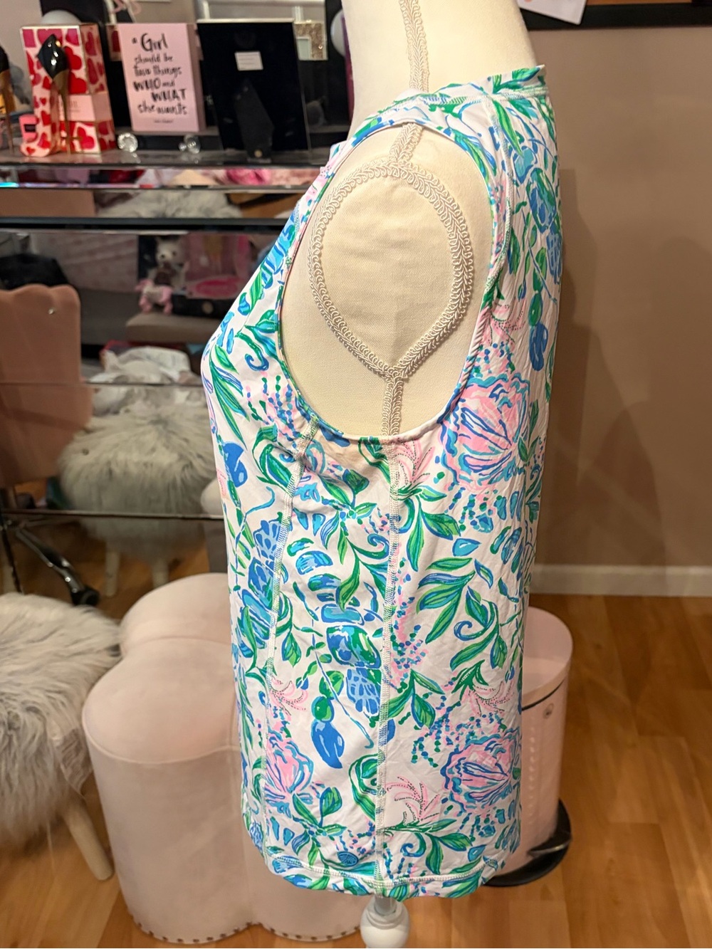 Lilly Pulitzer Luxletic Renay Tank UPF 50+ Resort White Just a Pinch Size M - Picture 5 of 7